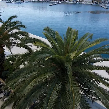Ridzak Riva Gasthof Mali Lošinj